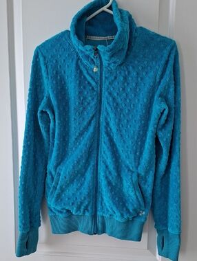 Triple Flip Minky Bubble Bright Turquoise Textured Zip-Up Jacket size 16-18 y.o